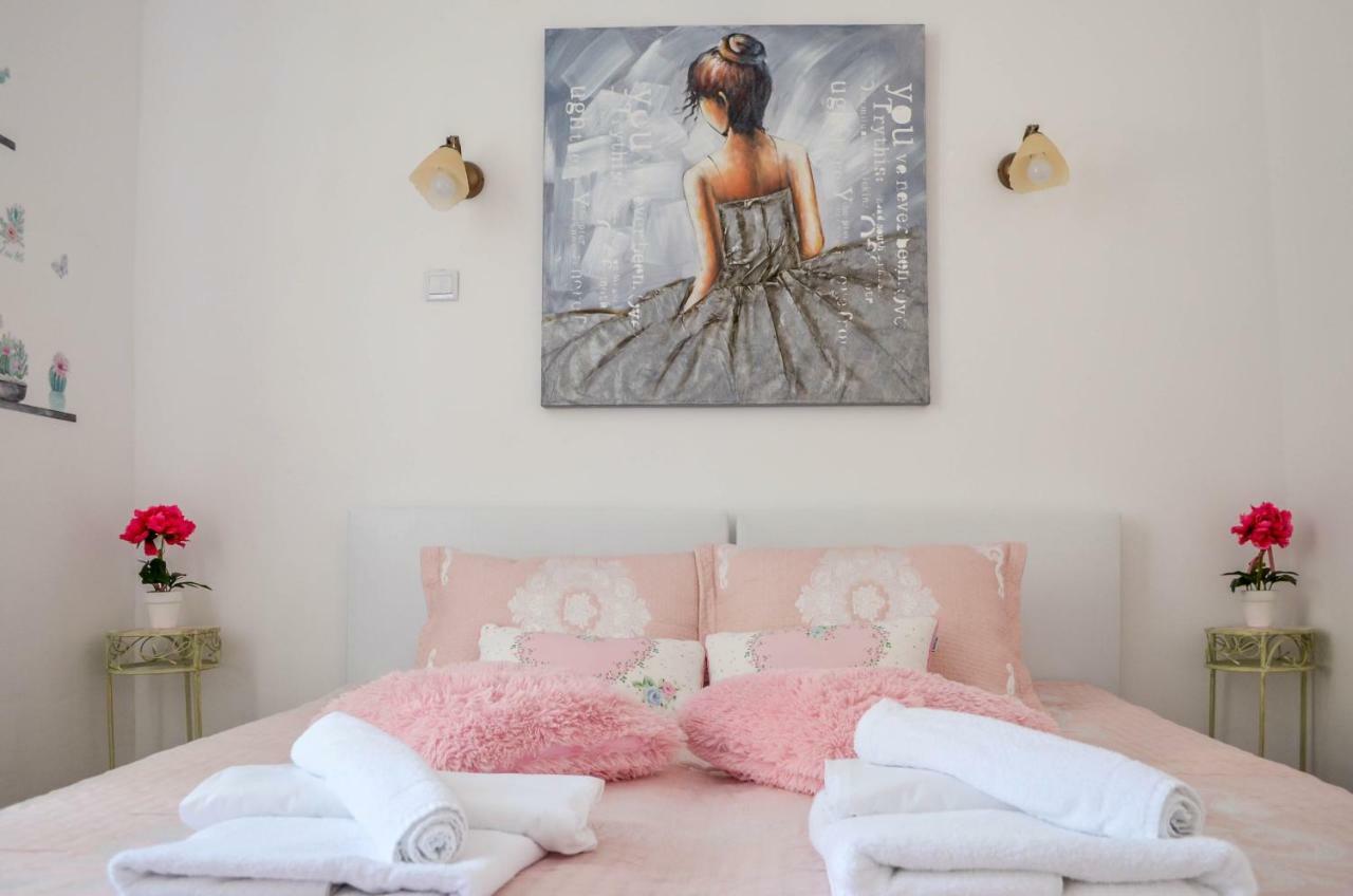 Host Housee Angel's -2 Bedroom, 2 Bathroom In Centre *